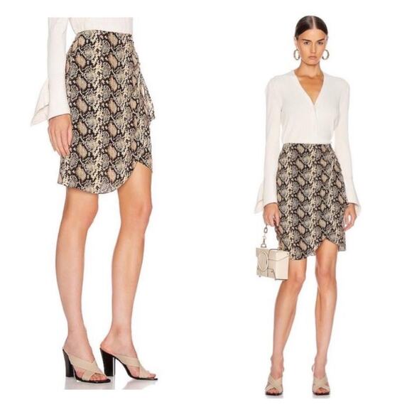 NWT Nili Lotan Hazel Wrap-Effect Snake Print Silk Crepe De Chine Mini Skirt 4 - Picture 1 of 14